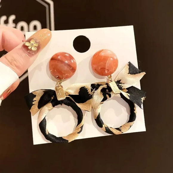 NEW! Dainty Leopard Ribbon Hoop Earrings - Picture 1 of 7